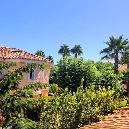 Villa Laguna - Your Duplex In The Sun! Vera Bagian luar foto