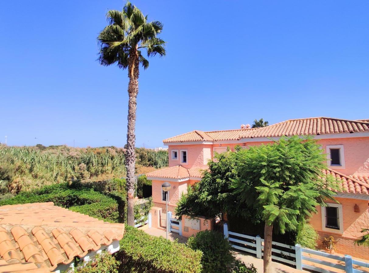 Villa Laguna - Your Duplex In The Sun! Vera Bagian luar foto