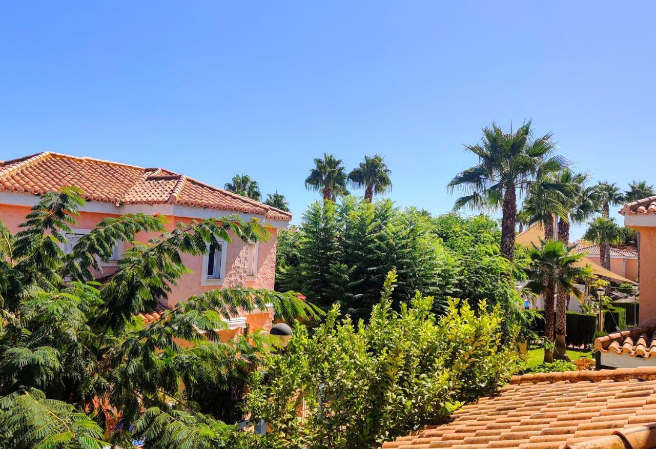 Villa Laguna - Your Duplex In The Sun! Vera Bagian luar foto